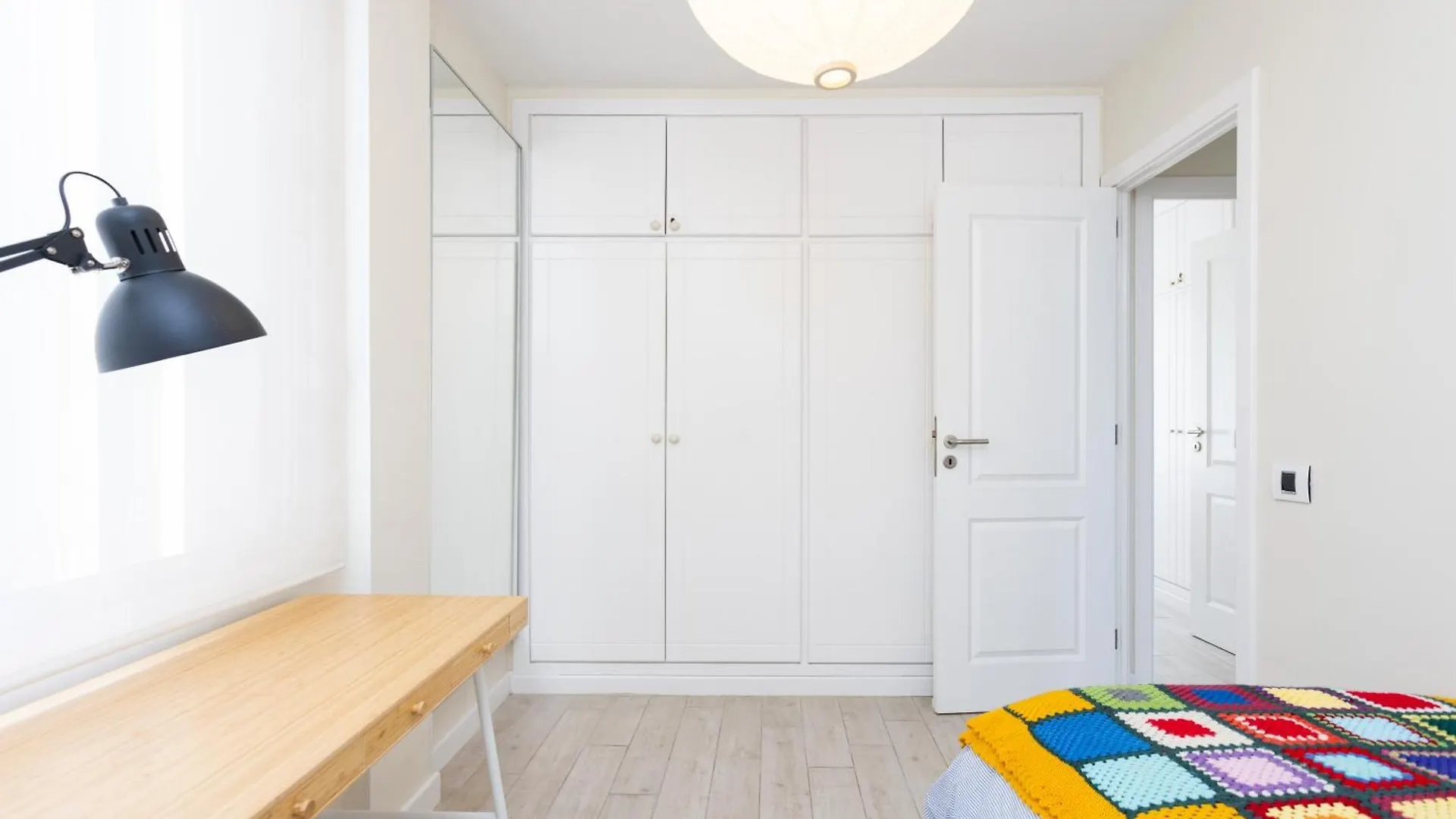 Apartment Home2Book Bright Apt & Communal Pool Santa Cruz